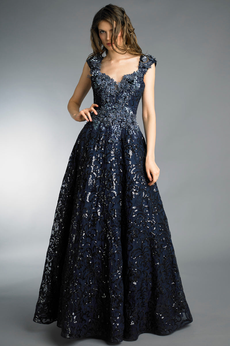 Вечернее платье с пайетками и бисером Basix Black Label, темно-синий
Вечернее платье с пайетками и бисером Basix Black Label, темно-синий