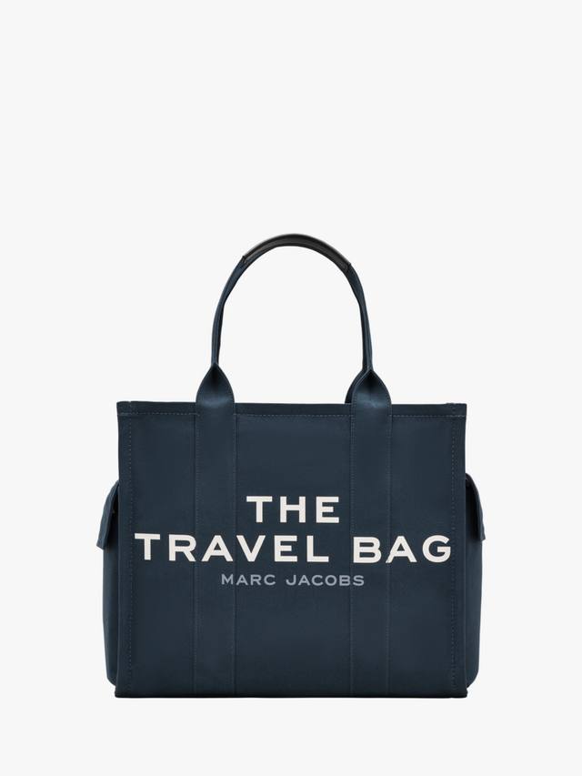 Тканевая дорожная сумка-тоут Marc Jacobs, Blue Sea
Тканевая дорожная сумка-тоут Marc Jacobs, Blue Sea