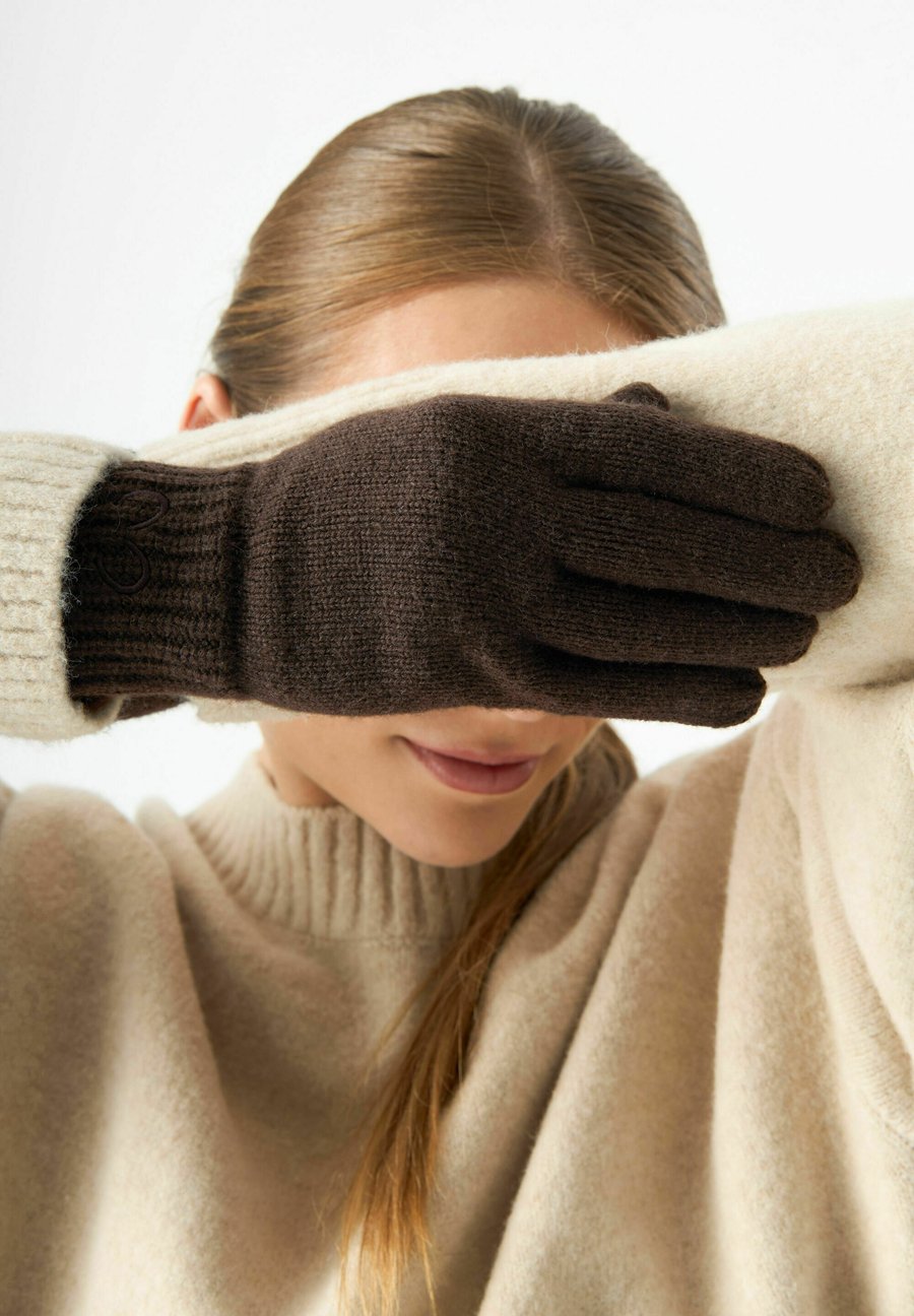 Перчатки Codello SOLID, Braun/Brown
Перчатки Codello SOLID, Braun/Brown