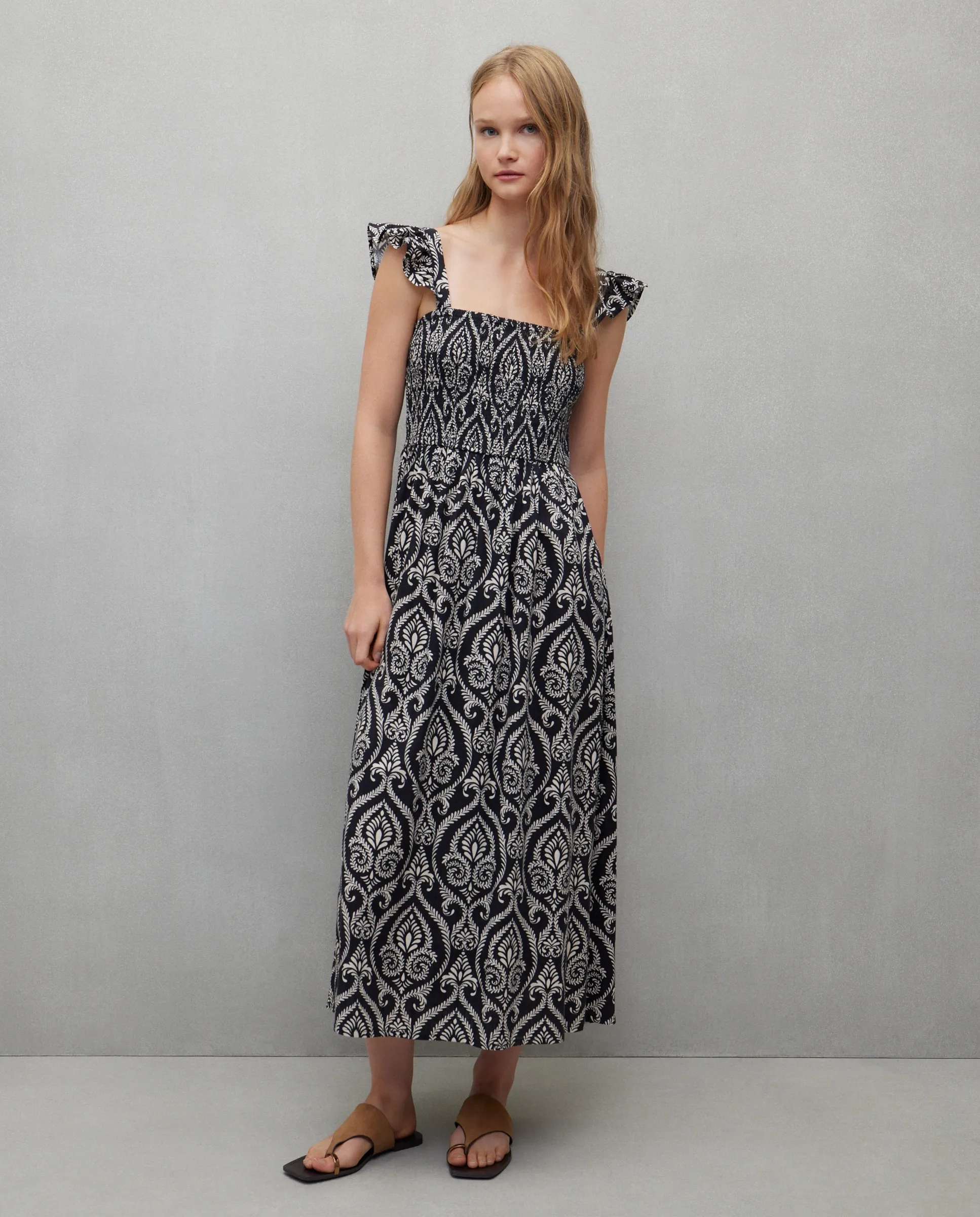 Длинное платье с медовой сеткой Easy Wear, черный
Длинное платье с медовой сеткой Easy Wear, черный