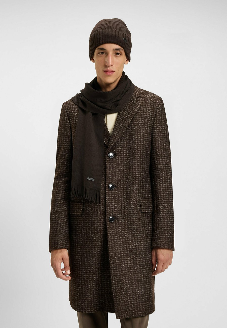 Шапка BOSS FATI UNISEX, Dark Brown Two/Dark Brown
Шапка BOSS FATI UNISEX, Dark Brown Two/Dark Brown