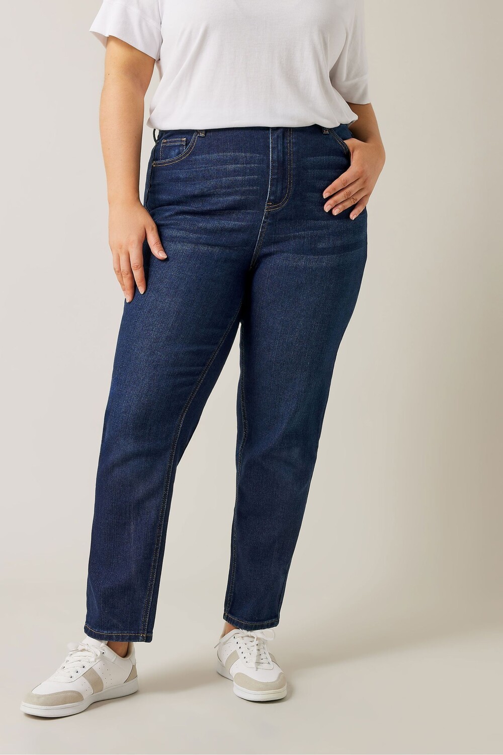 Черные джинсы Mom Evans, синий
Черные джинсы Mom Evans, синий