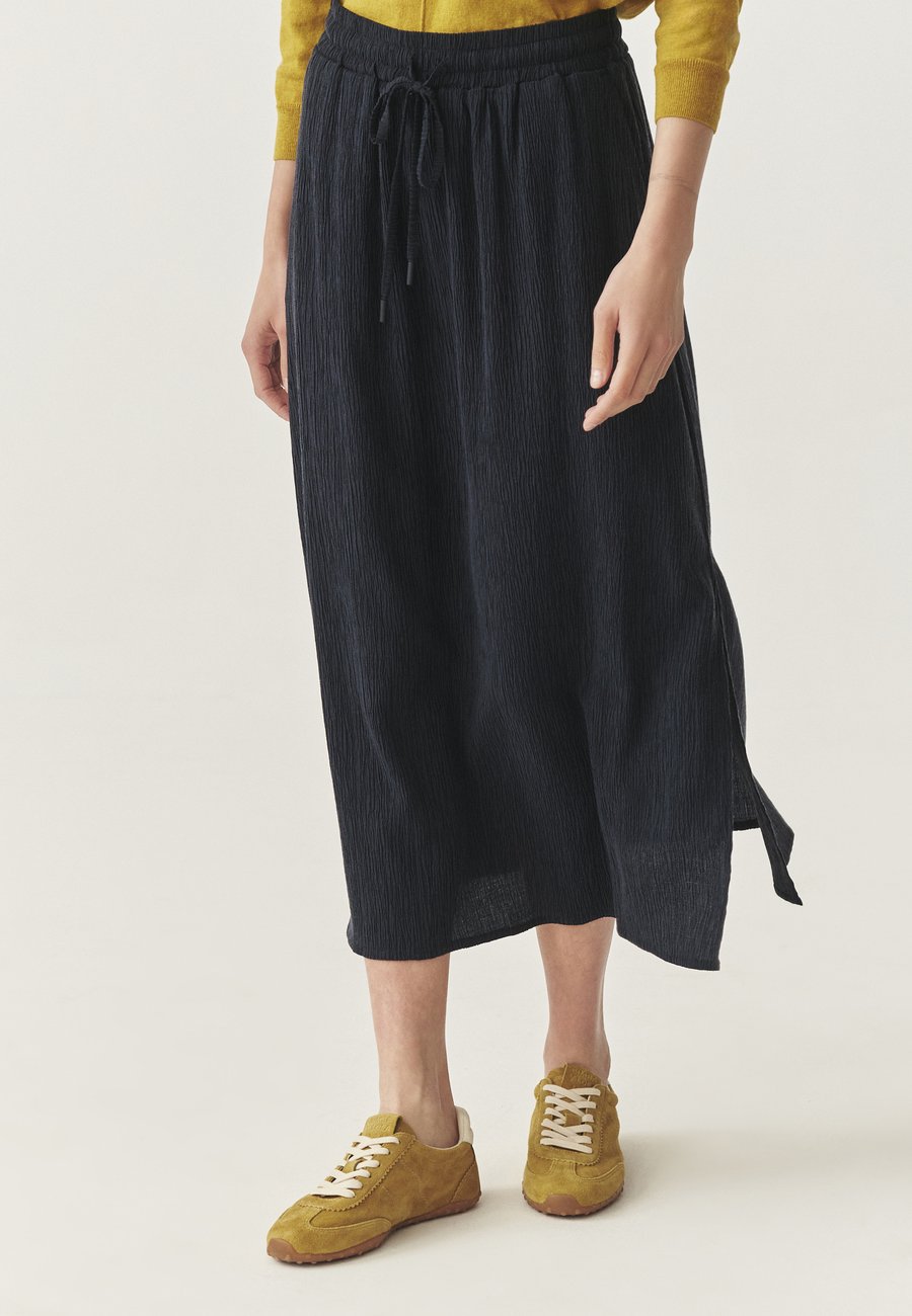 Юбка TATUUM TABITONI, Navy Blue/Dark Blue
Юбка TATUUM TABITONI, Navy Blue/Dark Blue