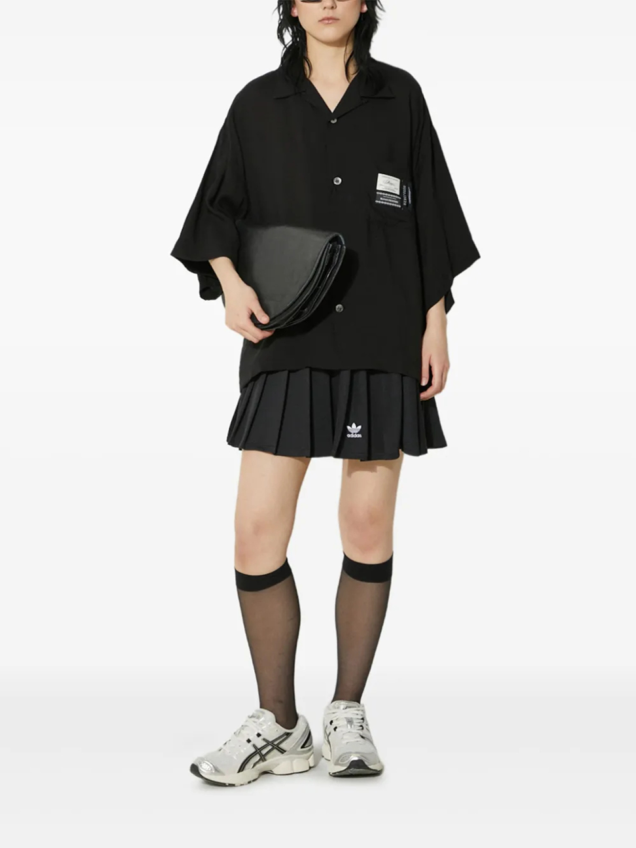 Рубашка Undercover с короткими рукавами и карманами, черный
Рубашка Undercover с короткими рукавами и карманами, черный