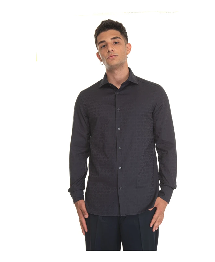 Хлопковая рубашка с длинными рукавами и логотипом. Emporio Armani, синий
Хлопковая рубашка с длинными рукавами и логотипом. Emporio Armani, синий