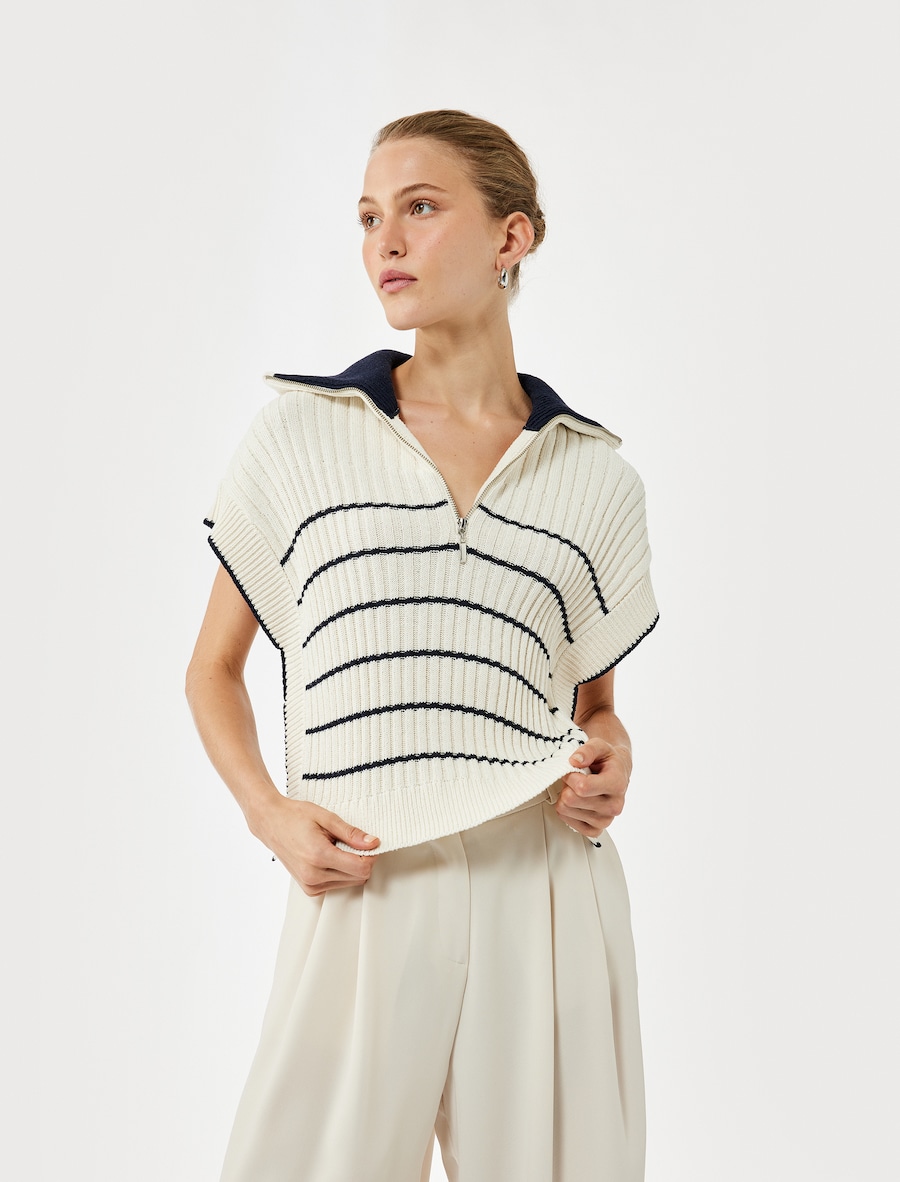 Свитер Koton WESTEN, Wool White
Свитер Koton WESTEN, Wool White