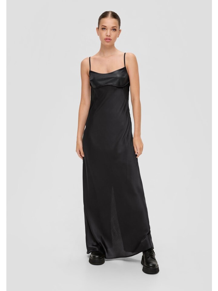 Короткое платье QS Kleid kurz, черный
Короткое платье QS Kleid kurz, черный
