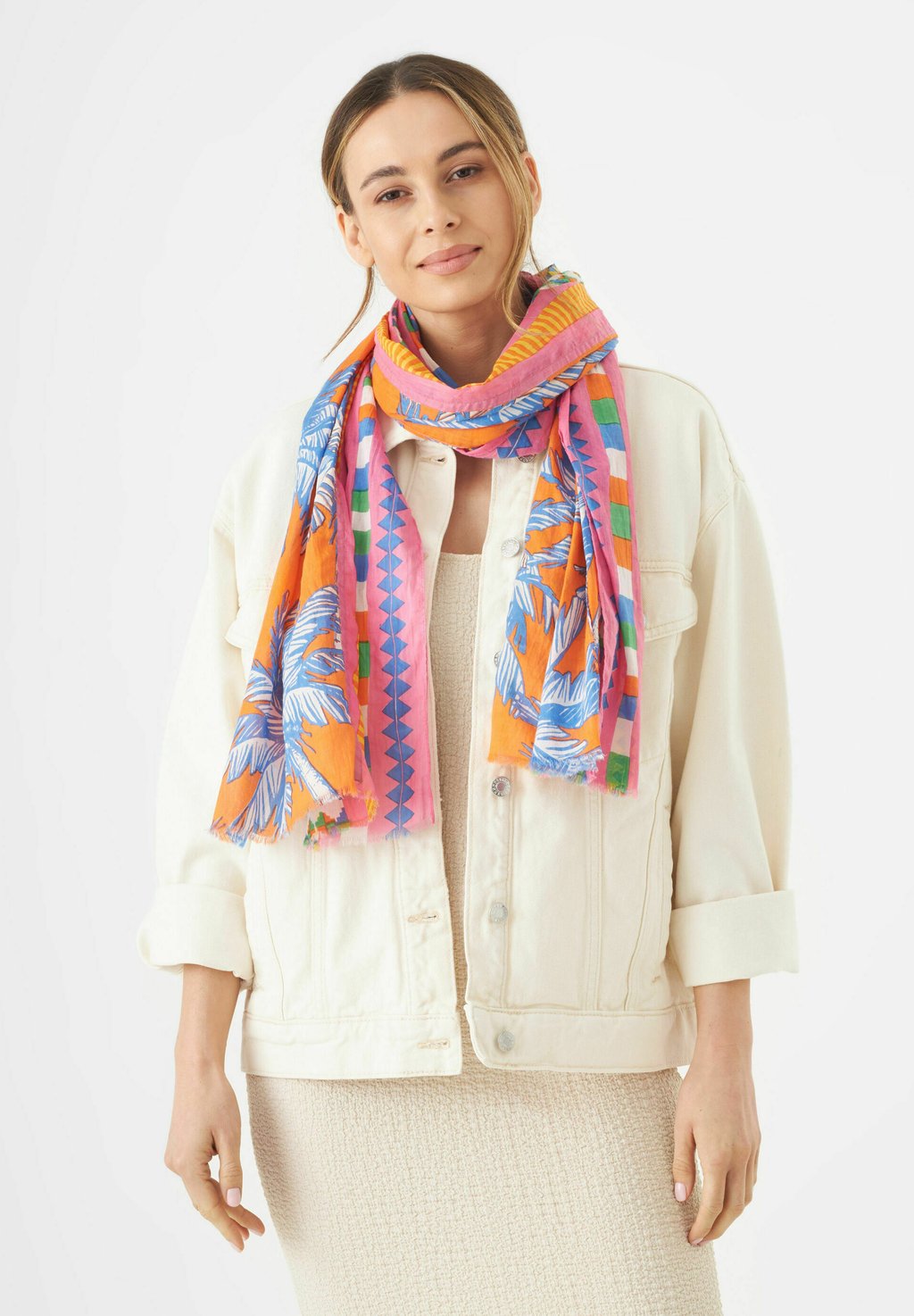 Шарф Codello, мультиколор
Шарф Codello, мультиколор