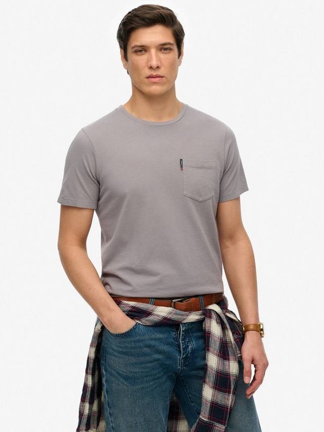 Хлопчатобумажная классическая футболка с незаменимым карманом обычного покроя Superdry, цвет Washed Slate Grey
Хлопчатобумажная классическая футболка с незаменимым карманом обычного покроя Superdry, цвет Washed Slate Grey