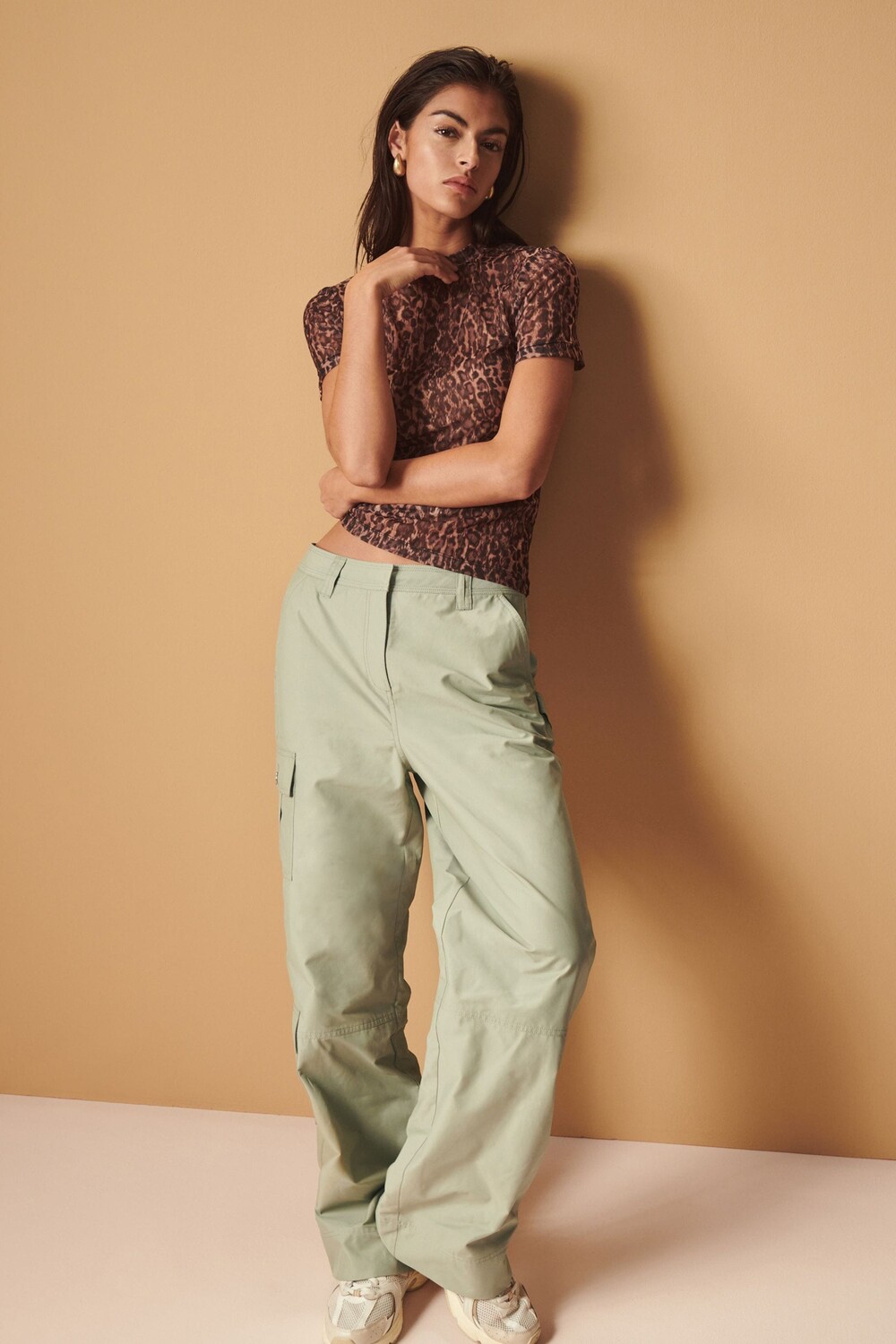 Плотницкие брюки карго из хлопковой смеси Next, зеленый
Плотницкие брюки карго из хлопковой смеси Next, зеленый