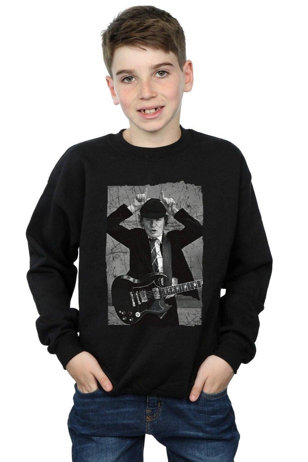 Толстовка с рваной фотографией Angus Young AC/DC, черный
Толстовка с рваной фотографией Angus Young AC/DC, черный