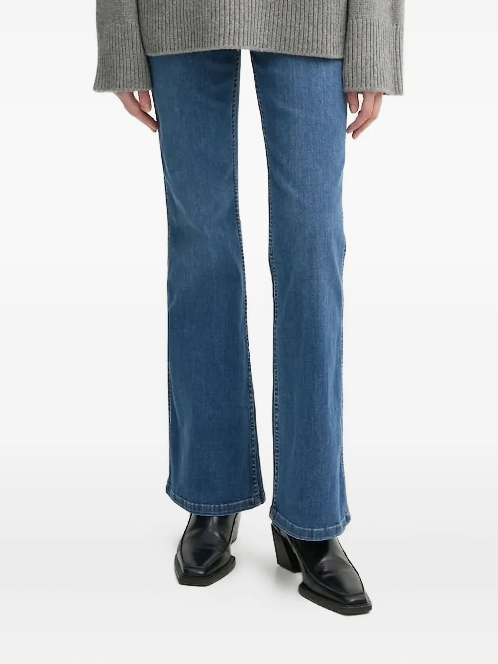 Джинсы с нашивкой-логотипом Gestuz, синий 
Джинсы с нашивкой-логотипом Gestuz, синий