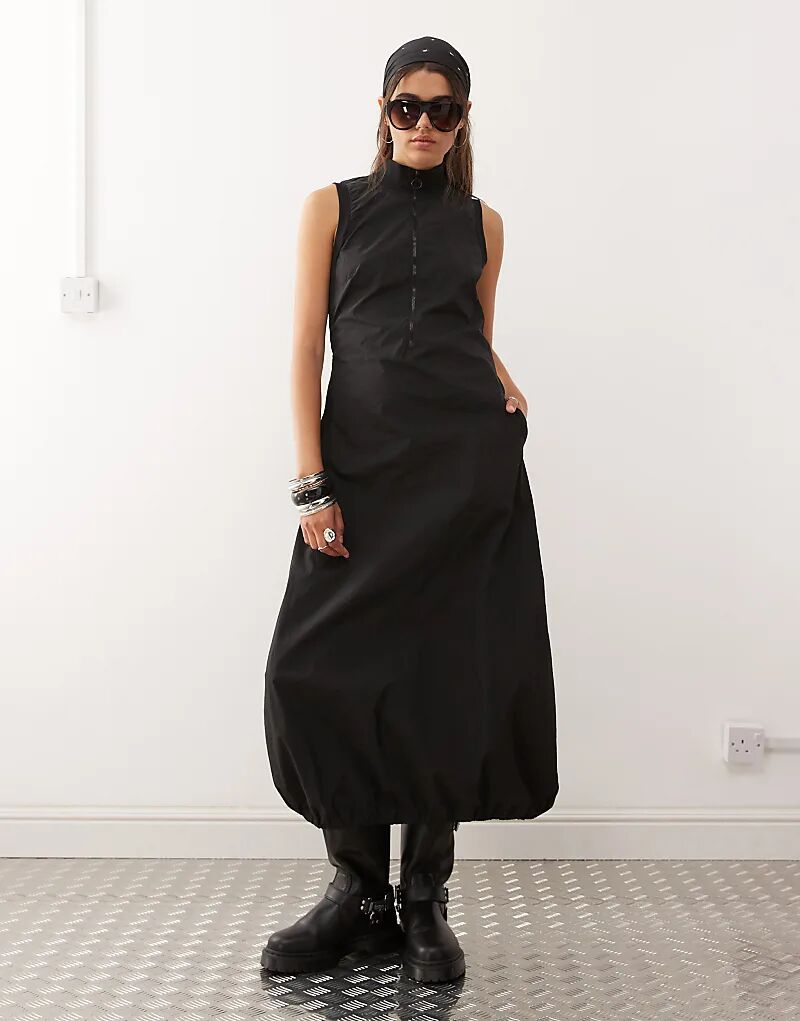 Платье миди COLLUSION с высоким воротом, черное
Платье миди COLLUSION с высоким воротом, черное