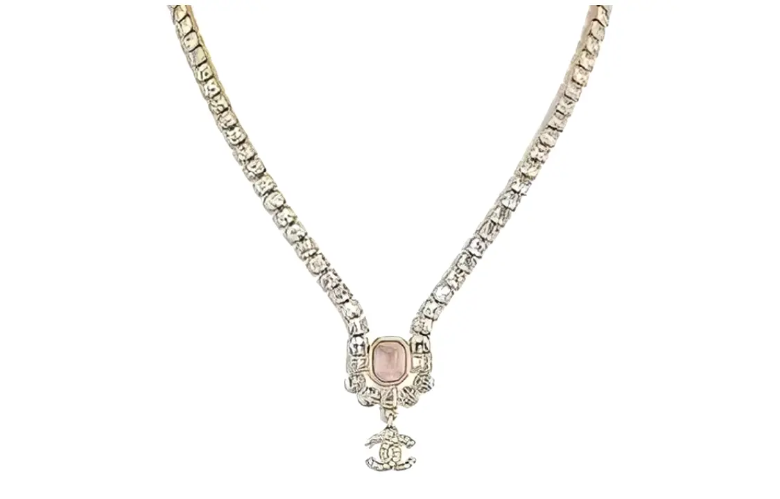 CHANEL Колье для женщин Gold
CHANEL Колье для женщин Gold