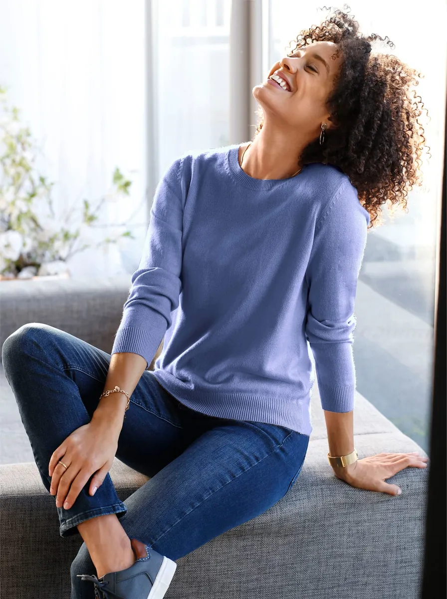 Свитер с круглым вырезом Classic Basics "Пуловер", синий
Свитер с круглым вырезом Classic Basics "Пуловер", синий