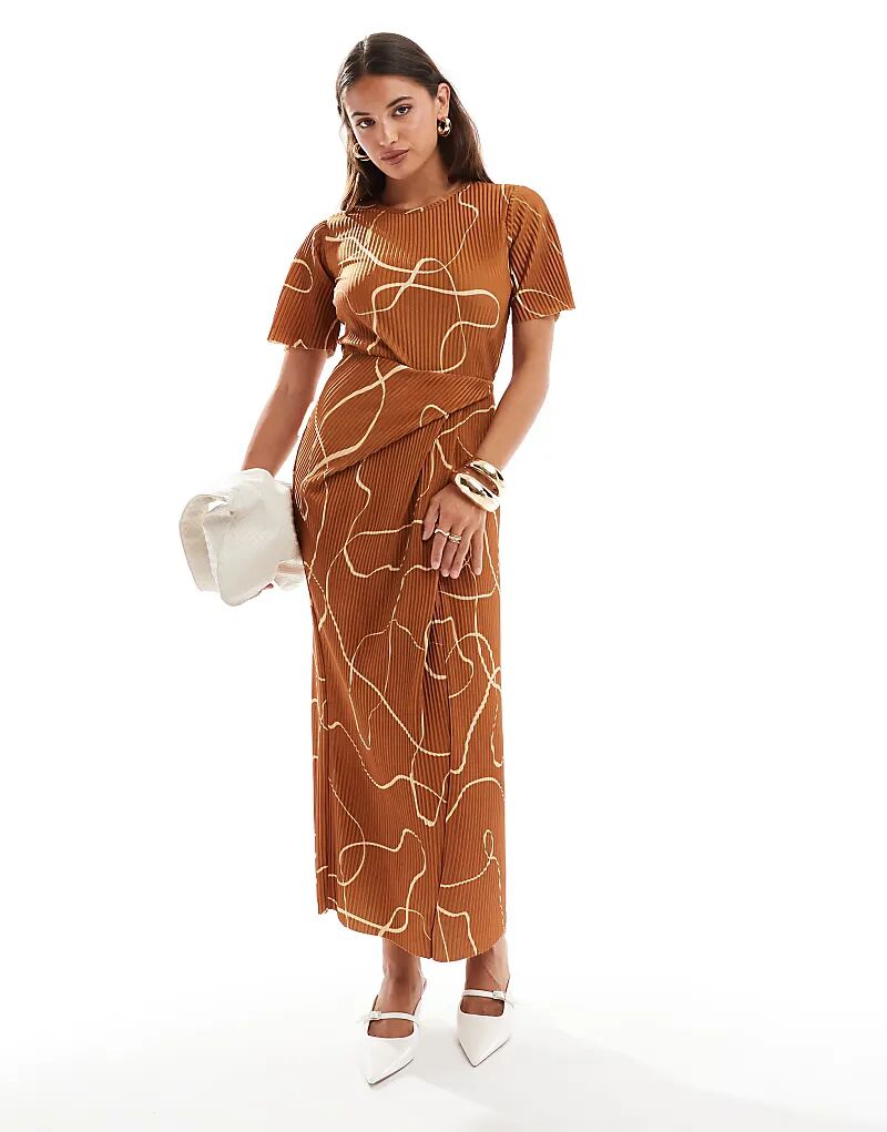 Платье миди ASOS DESIGN с короткими рукавами, плиссированной юбкой и закрученным лифом, бордового цвета с вихревым принтом
Платье миди ASOS DESIGN с короткими рукавами, плиссированной юбкой и закрученным лифом, бордового цвета с вихревым принтом