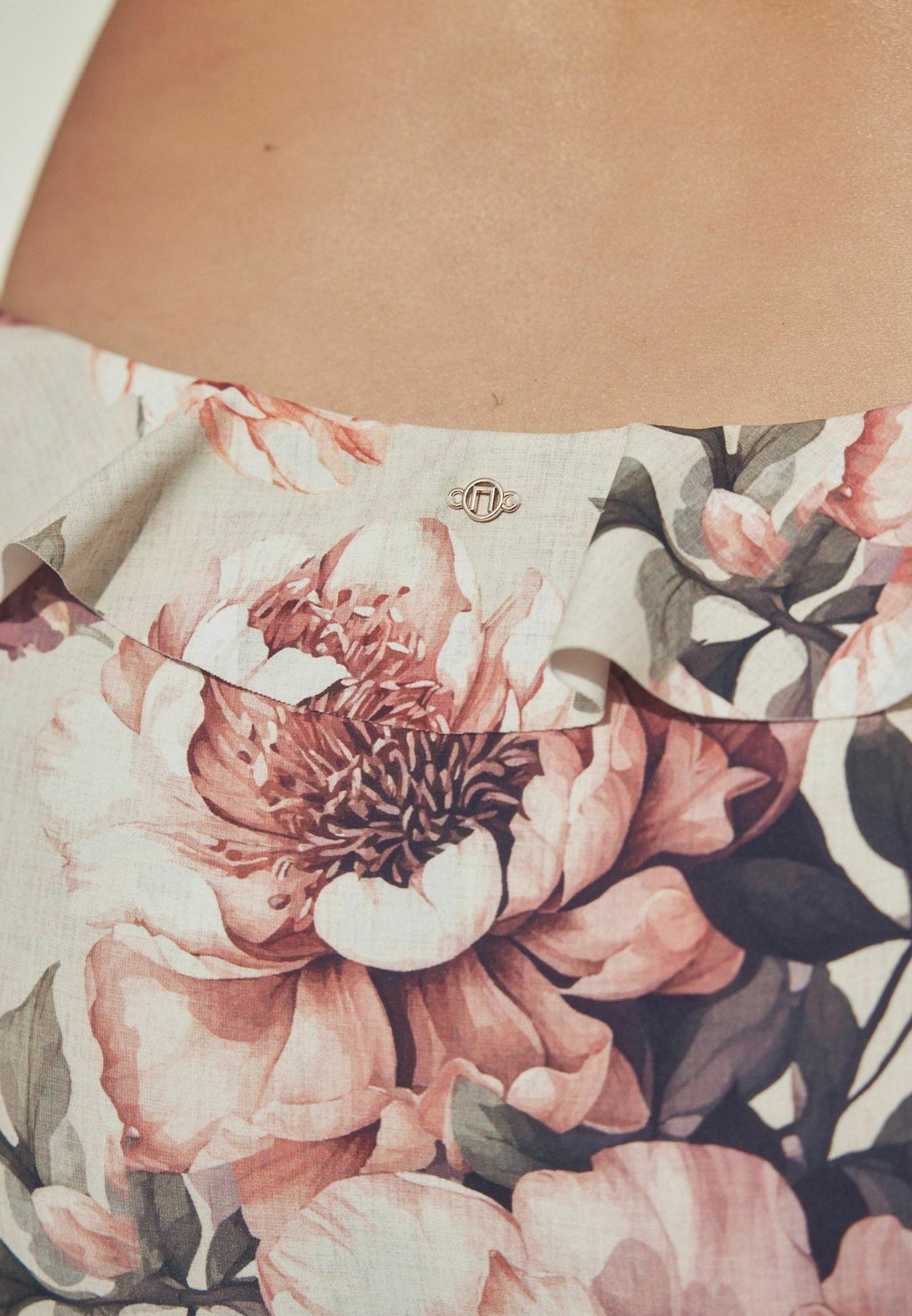 Плавки бикини HIGH LEG FIT HIGH WAIST Next, бежевый
Плавки бикини HIGH LEG FIT HIGH WAIST Next, бежевый