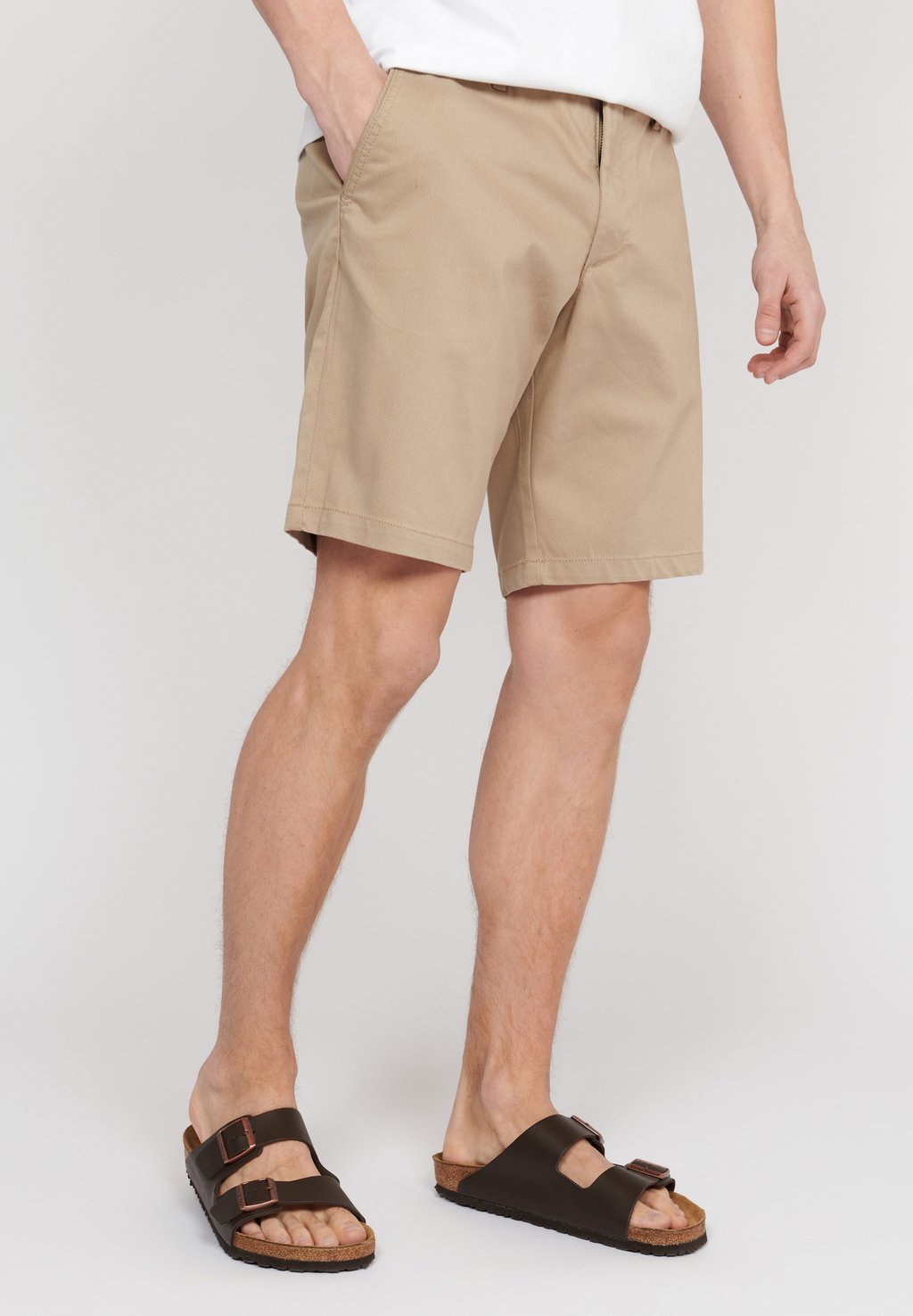 Шорты THOMAS Matinique, бежевый
Шорты THOMAS Matinique, бежевый