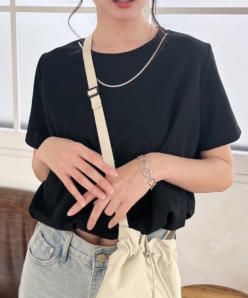 Топ с короткими рукавами и декоративной цепочкой Rejoule, черный
Топ с короткими рукавами и декоративной цепочкой Rejoule, черный