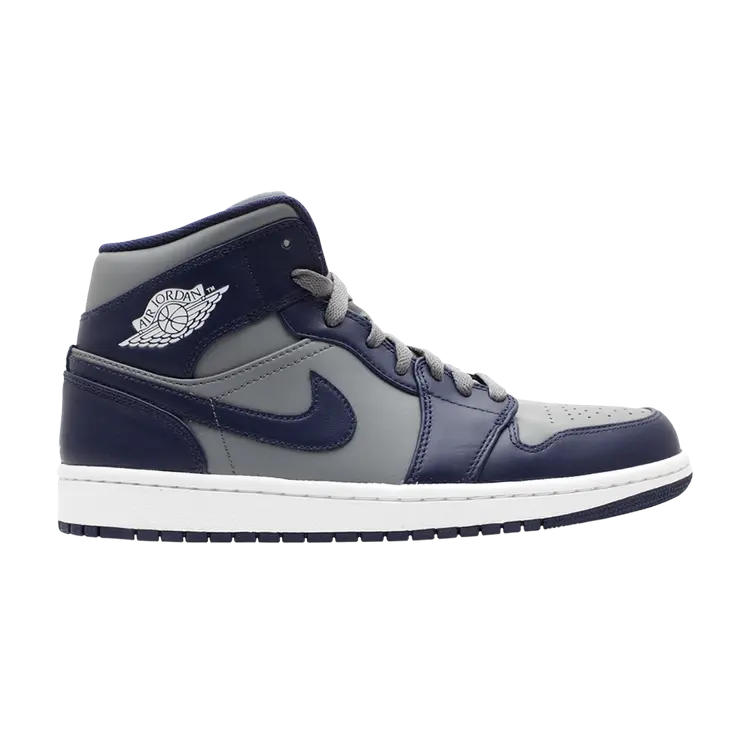 Кроссовки Air Jordan 1 Mid 'Georgetown', серый
Кроссовки Air Jordan 1 Mid 'Georgetown', серый