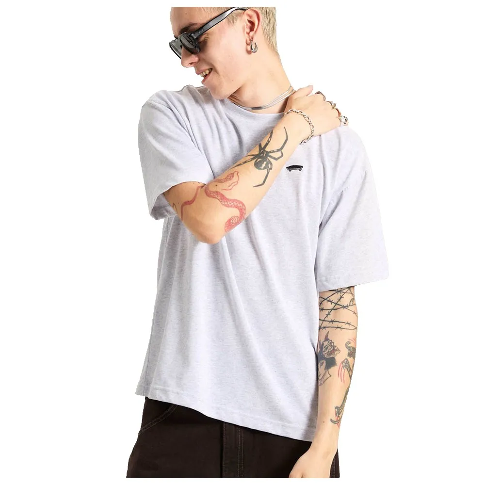 Футболка с коротким рукавом Vans Salton Loose, серый
Футболка с коротким рукавом Vans Salton Loose, серый