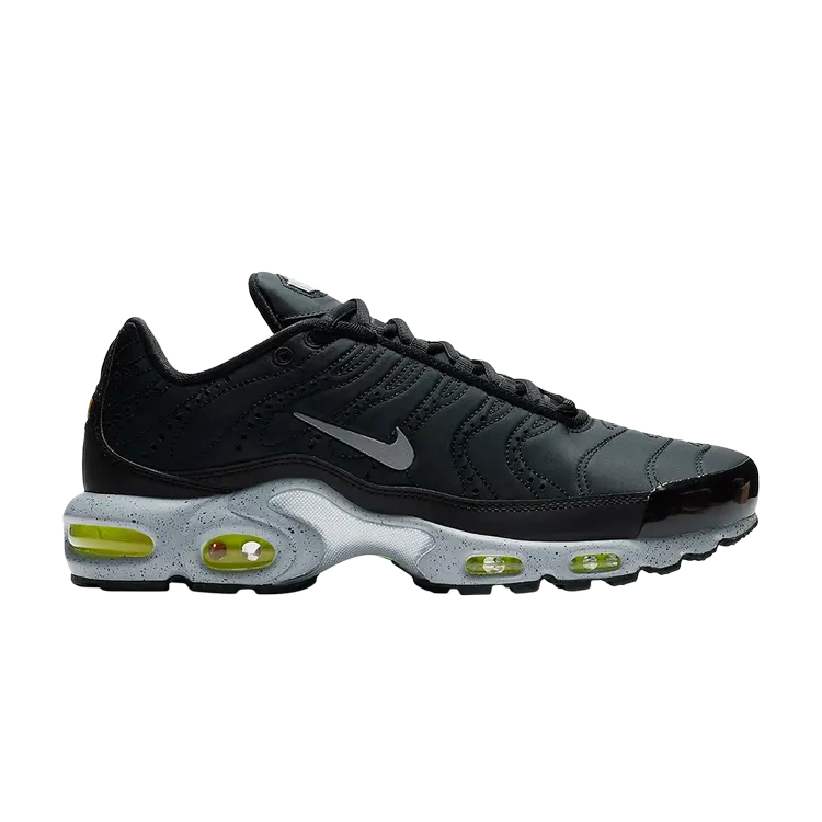 Кроссовки Nike Air Max Plus Premium 'Matte Silver', черный
Кроссовки Nike Air Max Plus Premium 'Matte Silver', черный