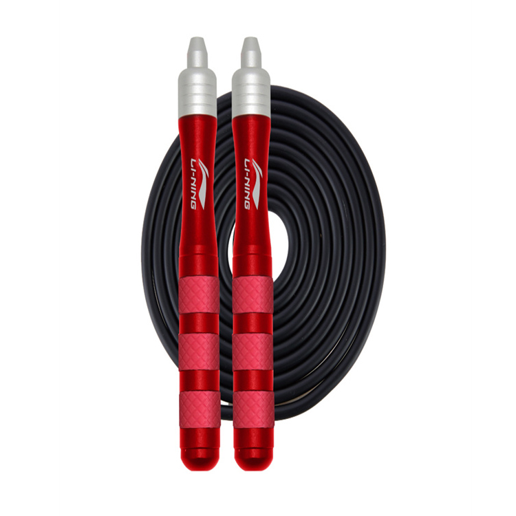 Скакалка LINING, красный
Скакалка LINING, красный