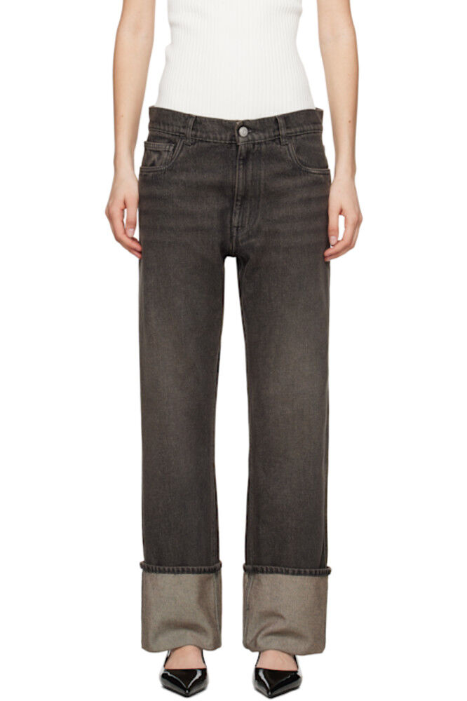 Черные джинсы-бойфренды из денима Coperni
Черные джинсы-бойфренды из денима Coperni