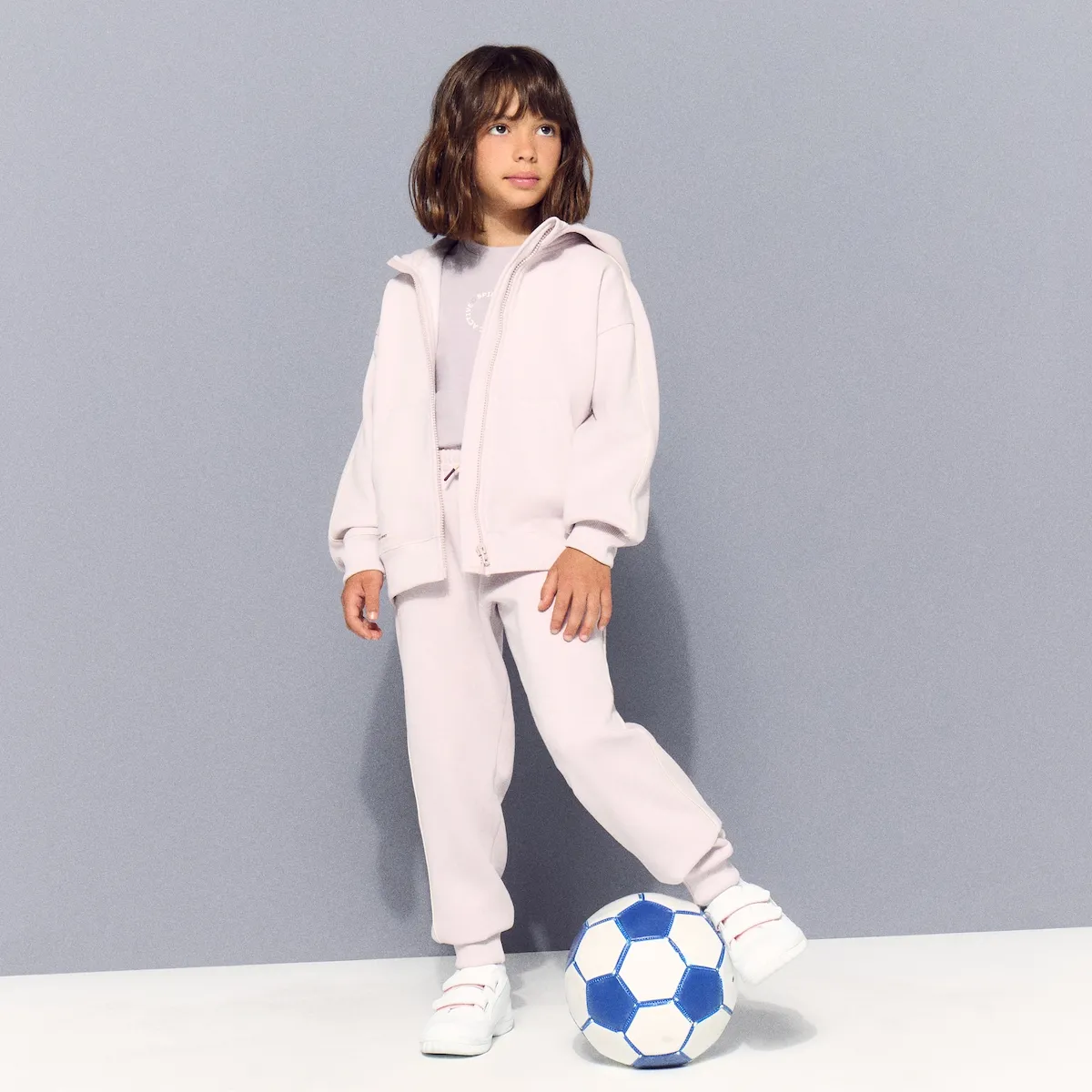 Теплый спортивный костюм для девочки Boomerang, сиреневый
Теплый спортивный костюм для девочки Boomerang, сиреневый