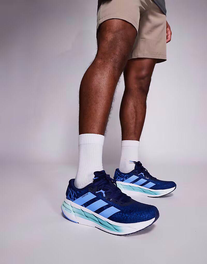 Кроссовки Adidas Running Adistar 4 синего и белого цвета
Кроссовки Adidas Running Adistar 4 синего и белого цвета