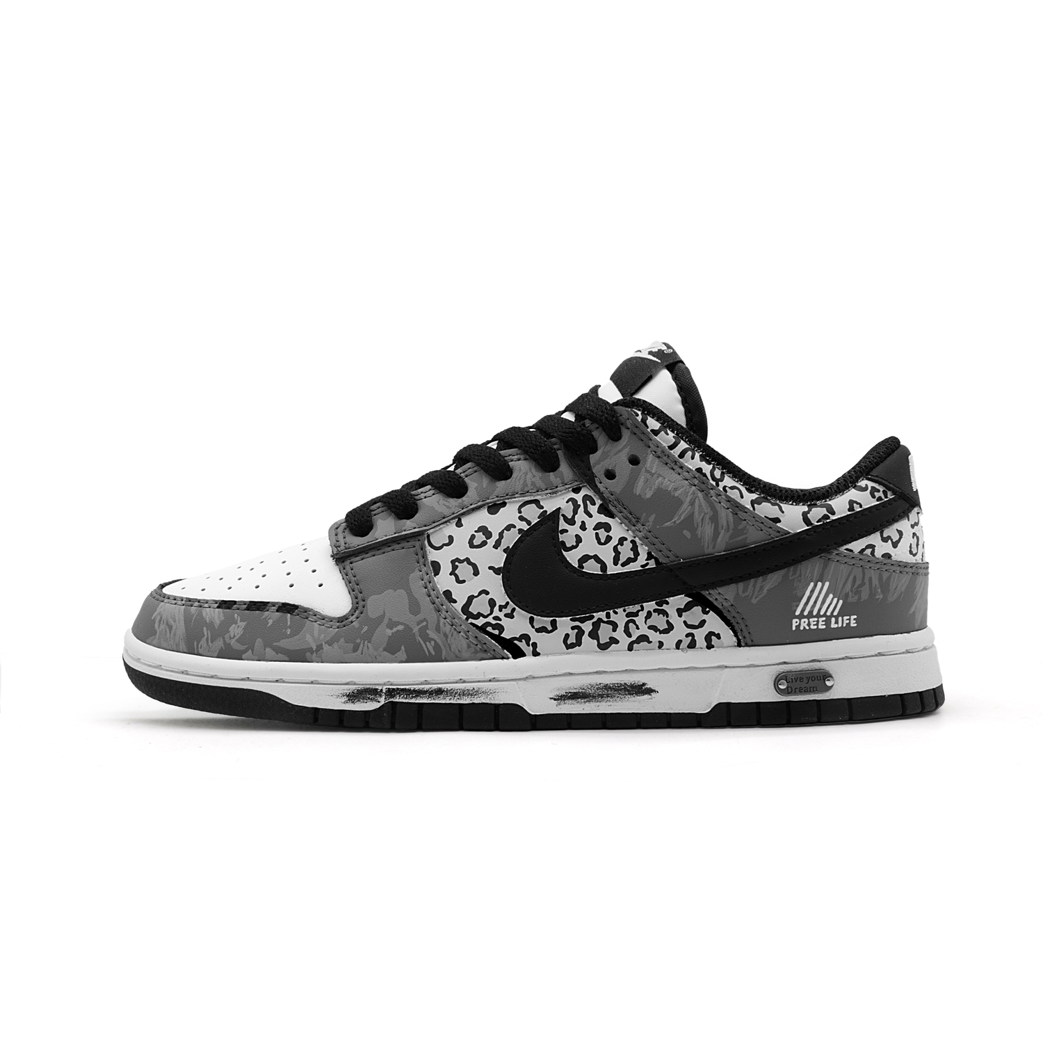 Nike Dunk Black Panther Cow Leather Cushioning Abrasion Resistant Slip Resistant Low top Skateboard Shoes Men's Gray
Nike Dunk Black Panther Cow Leather Cushioning Abrasion Resistant Slip Resistant Low top Skateboard Shoes Men's Gray