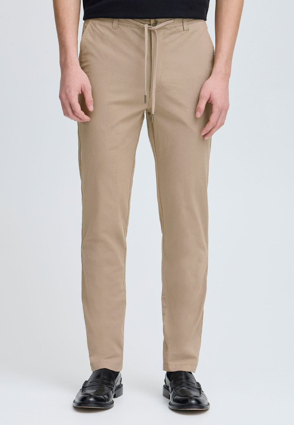 Чиносы SIERO Kronstadt, коричневый
Чиносы SIERO Kronstadt, коричневый