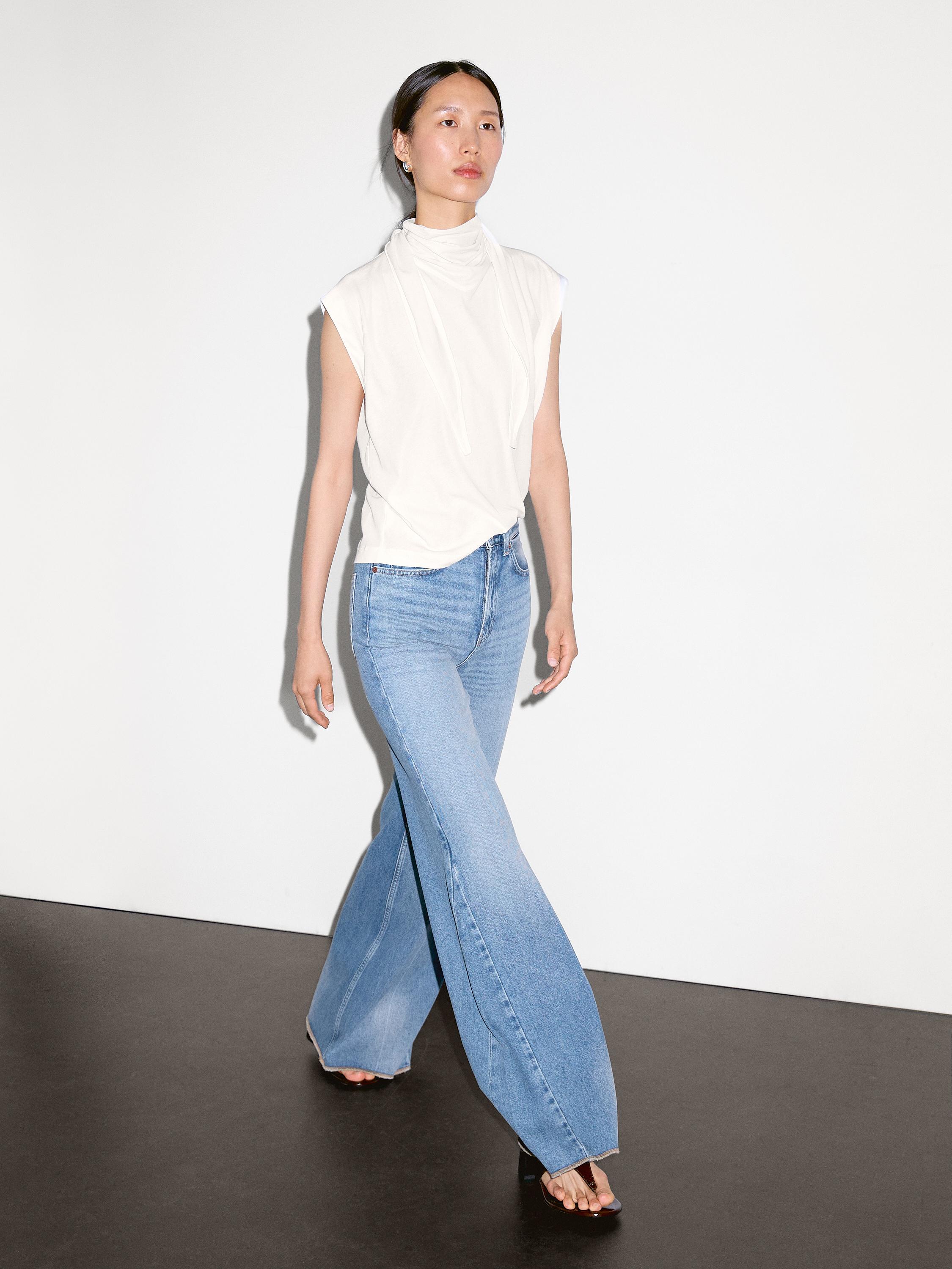 Топ с завязкой на шее Massimo Dutti, кремовый
Топ с завязкой на шее Massimo Dutti, кремовый