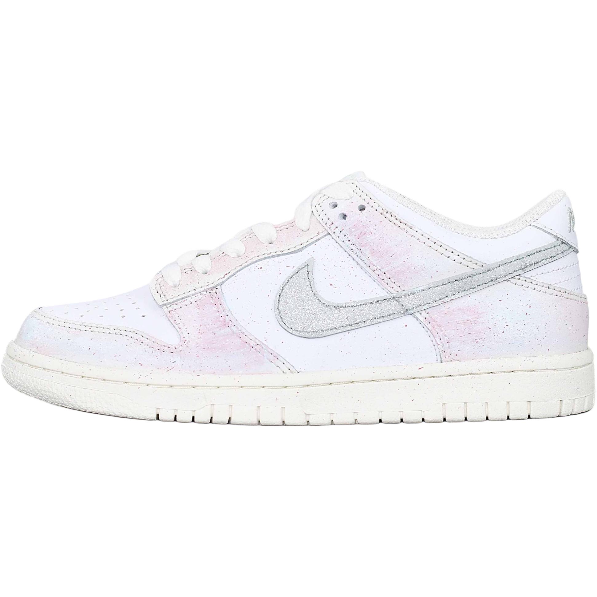 Nike Низкие скейтерские кроссовки dunk light pink star с противоскользящей подошвой, устойчивые к истиранию, дышащие, розовый белый серый, детские
Nike Низкие скейтерские кроссовки dunk light pink star с противоскользящей подошвой, устойчивые к истиранию, дышащие, розовый белый серый, детские