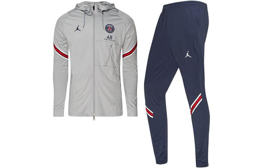 Мужская футбольная форма Nike
Мужская футбольная форма Nike