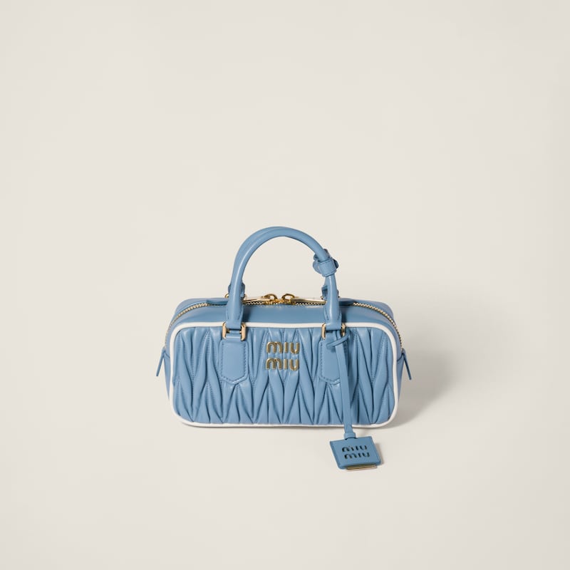 Сумка Arcadia из стеганой кожи наппа Miu Miu, мультиколор
Сумка Arcadia из стеганой кожи наппа Miu Miu, мультиколор