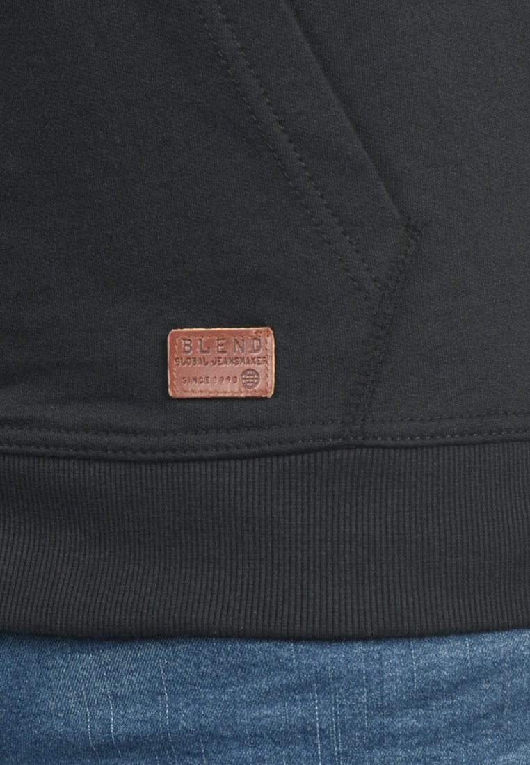 Толстовка Bhalejandro Blend, черный
Толстовка Bhalejandro Blend, черный