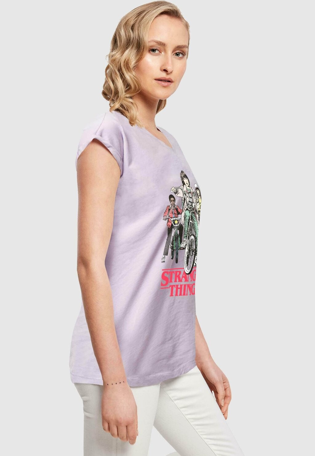Футболка с принтом STRANGER THINGS RETRO BIKERS ABSOLUTE CULT, фиолетовый
Футболка с принтом STRANGER THINGS RETRO BIKERS ABSOLUTE CULT, фиолетовый