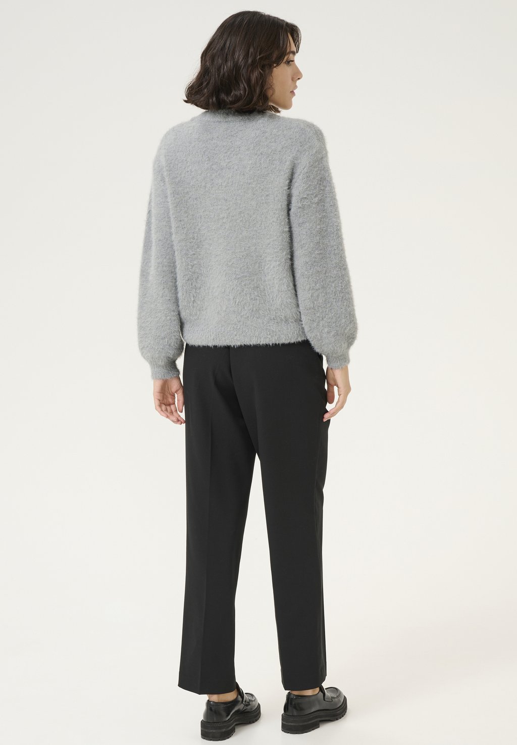 Кардиган VILMA Kaffe, светло-серый
Кардиган VILMA Kaffe, светло-серый