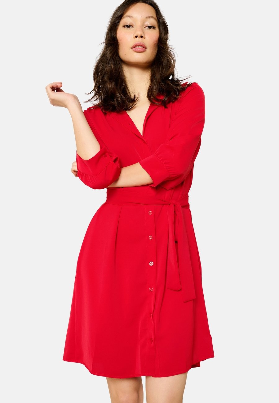 Платье LolaLiza Shirt dress, Red Lollipop/Red
Платье LolaLiza Shirt dress, Red Lollipop/Red