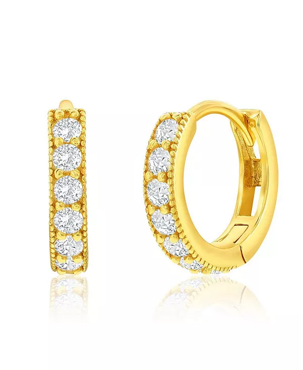 Маленькие серьги-кольца из стерлингового серебра с фианитами диаметром 13 мм Simona, gold
Маленькие серьги-кольца из стерлингового серебра с фианитами диаметром 13 мм Simona, gold