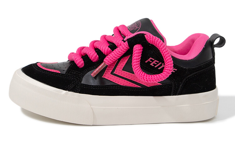 Кеды, скейтборд обувь женская низкая черный/розовый Feiyue
Кеды, скейтборд обувь женская низкая черный/розовый Feiyue