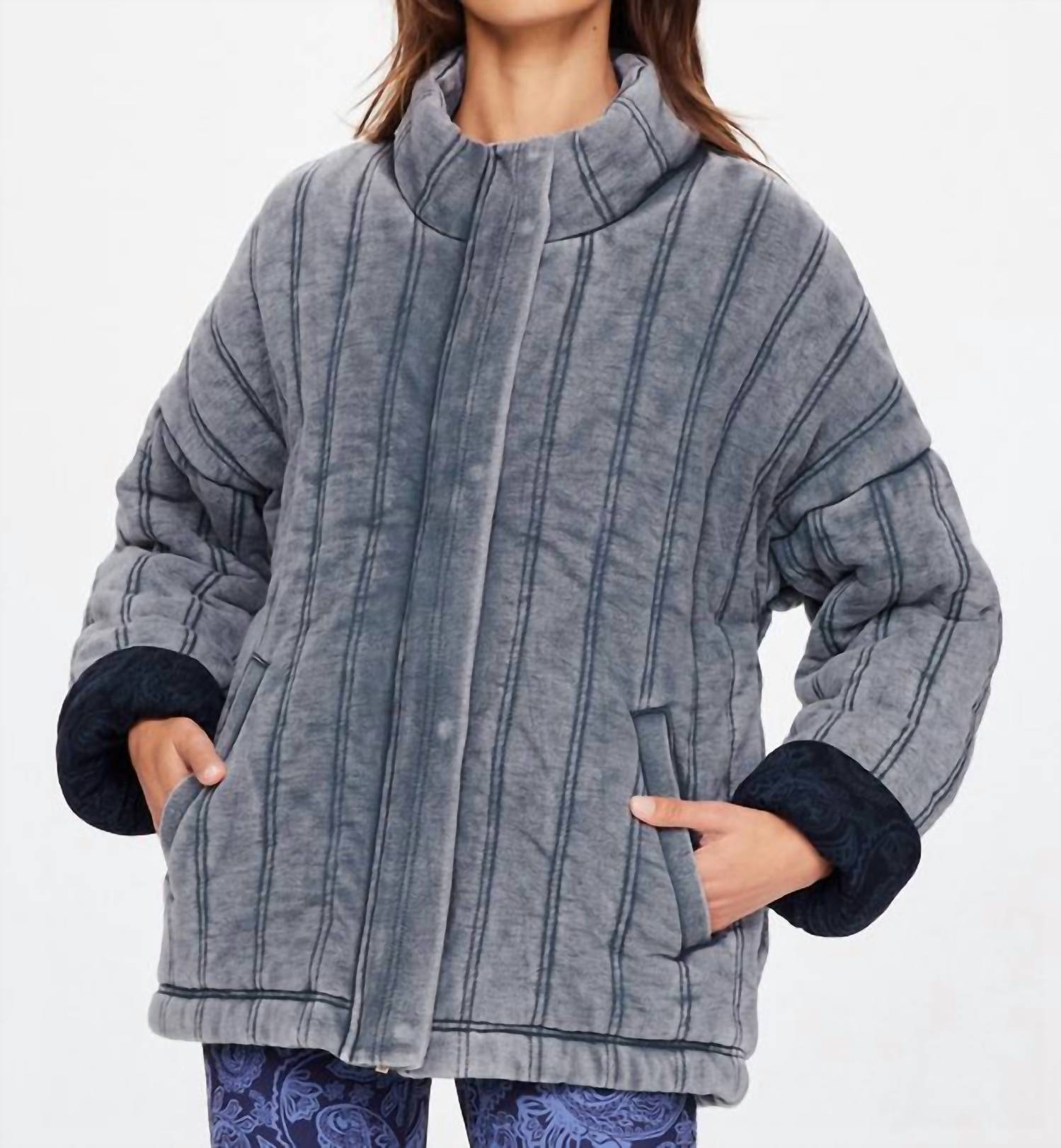 Джинсовая куртка Nouveau Daria THE UPSIDE, цвет denim
Джинсовая куртка Nouveau Daria THE UPSIDE, цвет denim