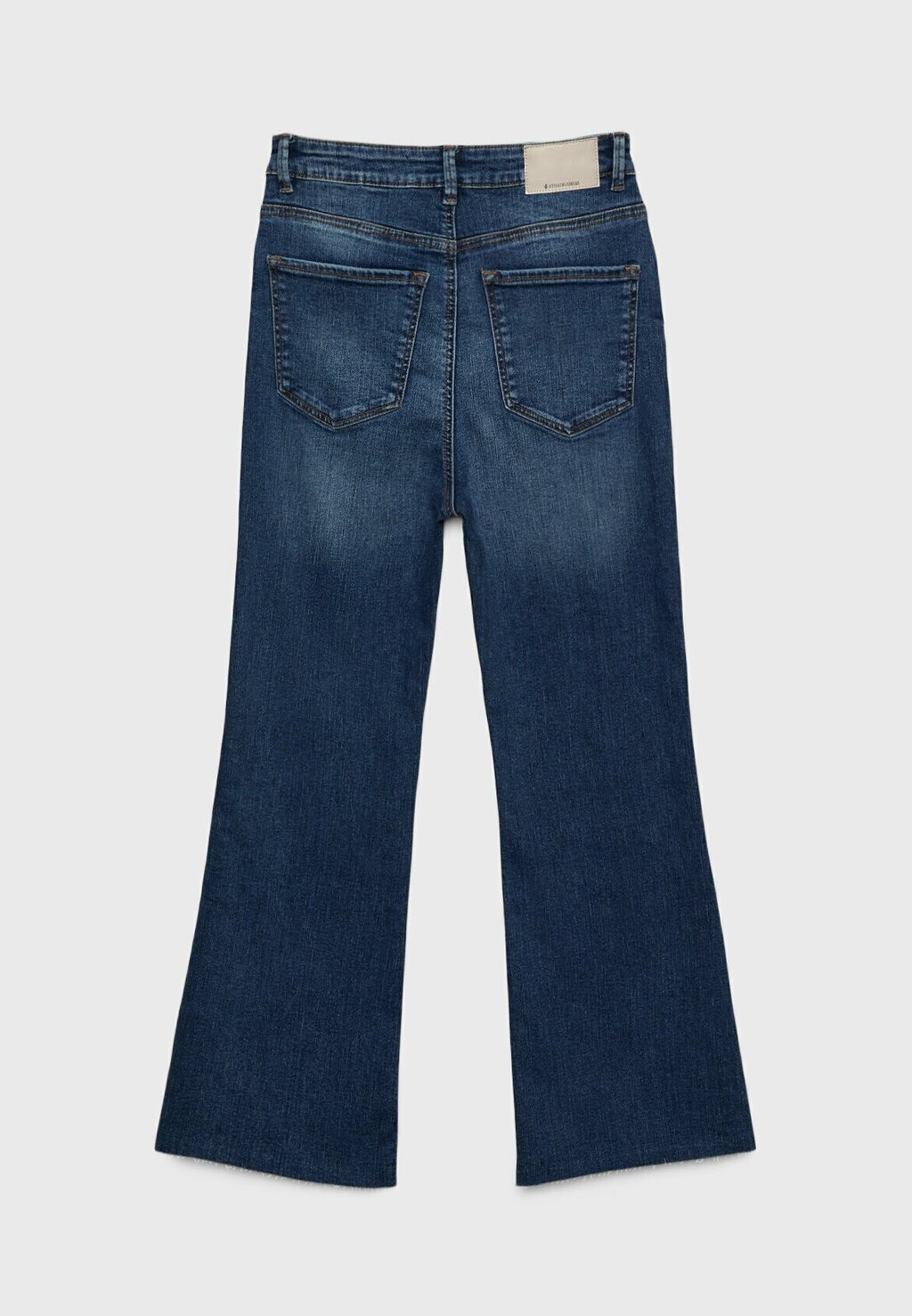 Расклешенные джинсы Stradivarius, синий деним
Расклешенные джинсы Stradivarius, синий деним