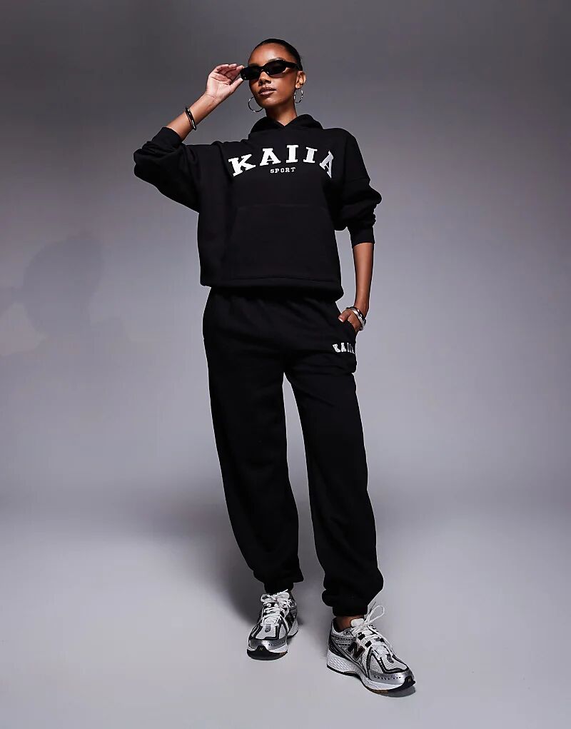 Черные джоггеры с манжетами Kaiia
Черные джоггеры с манжетами Kaiia