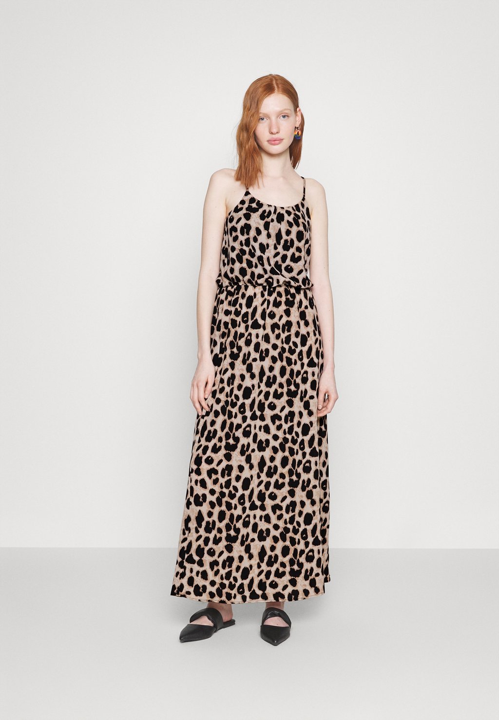 Платье макси ONLWINNER ONLY, бежевый
Платье макси ONLWINNER ONLY, бежевый