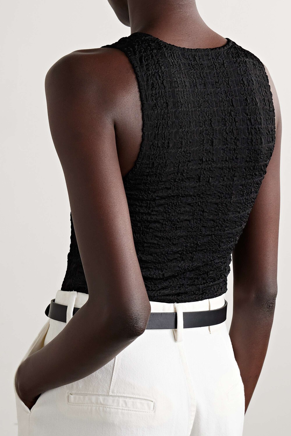 VINCE Майка из стрейч-джерси со сборками, черный
VINCE Майка из стрейч-джерси со сборками, черный