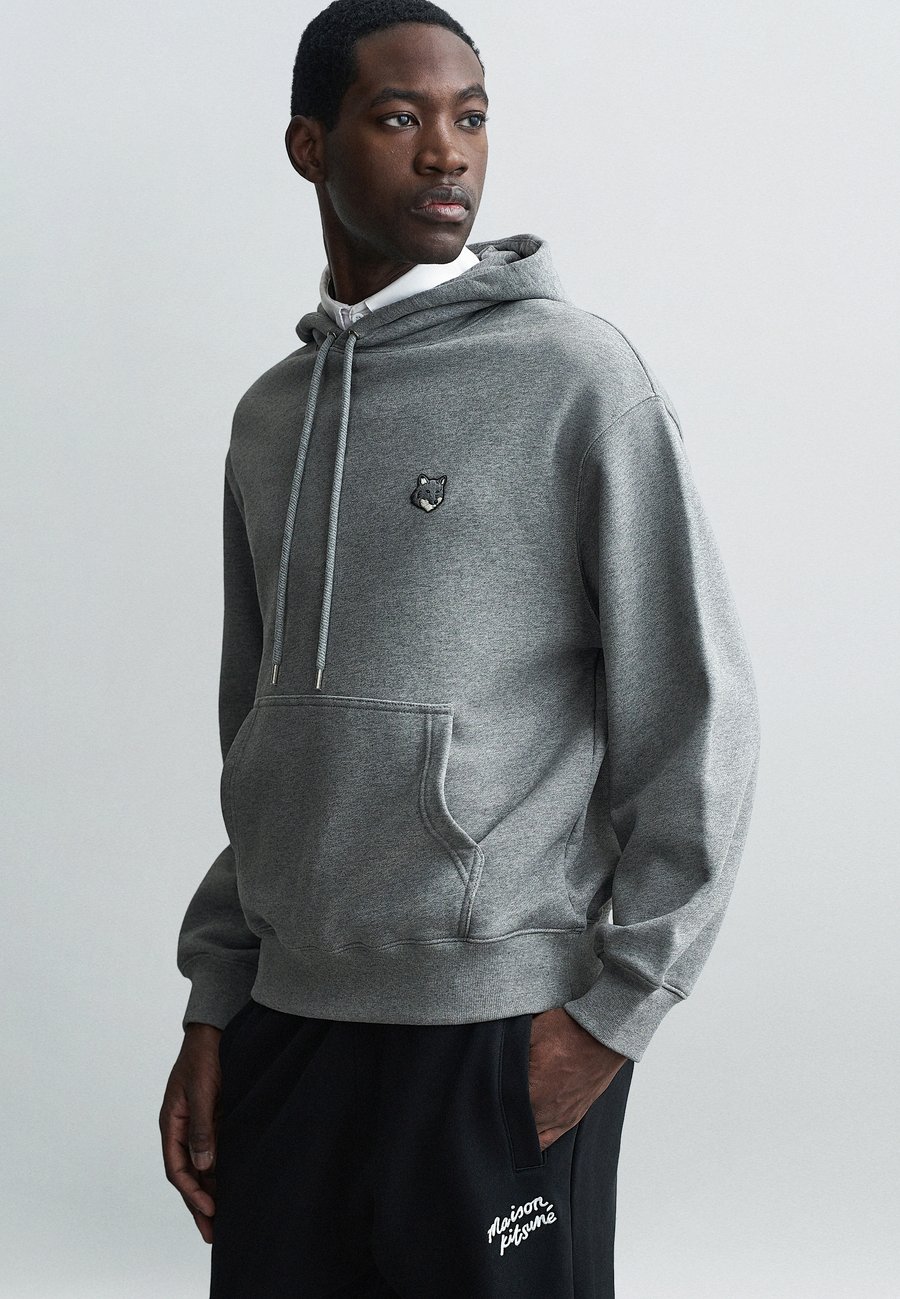 Худи Maison Kitsuné FOX HEAD COMFORT, Medium Grey Melange/Dark Grey
Худи Maison Kitsuné FOX HEAD COMFORT, Medium Grey Melange/Dark Grey