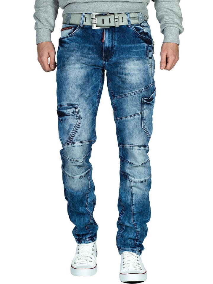 Джинсы синего цвета Cipo & Baxx
Джинсы синего цвета Cipo & Baxx