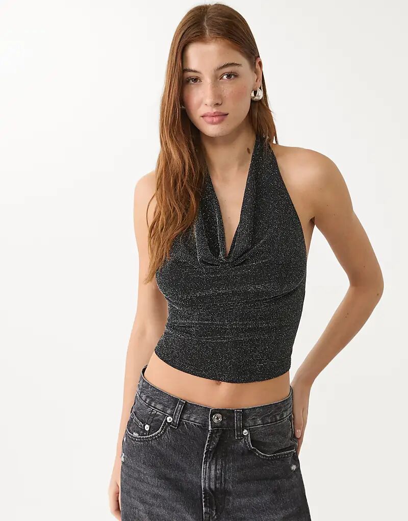 Блестящий топ-халтер Stradivarius черного цвета
Блестящий топ-халтер Stradivarius черного цвета